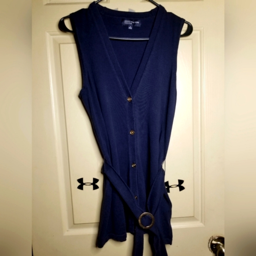 Jones N.Y. Signature Navy Blue Sleeveless Button Down w/ Belt